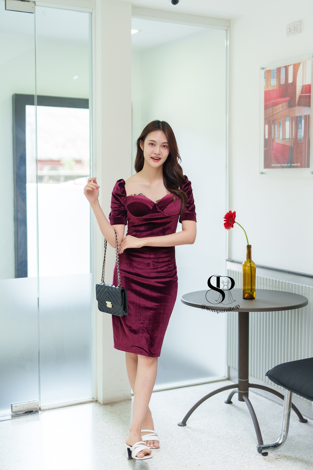 ชุดเดรสออกงานสีแดง เรียบหรู ดูแพง ใส่ไปงานแต่งกลางวัน/กลางคืน ชุดราตรี ชุดไปงานแต่ง ชุดออกงาน