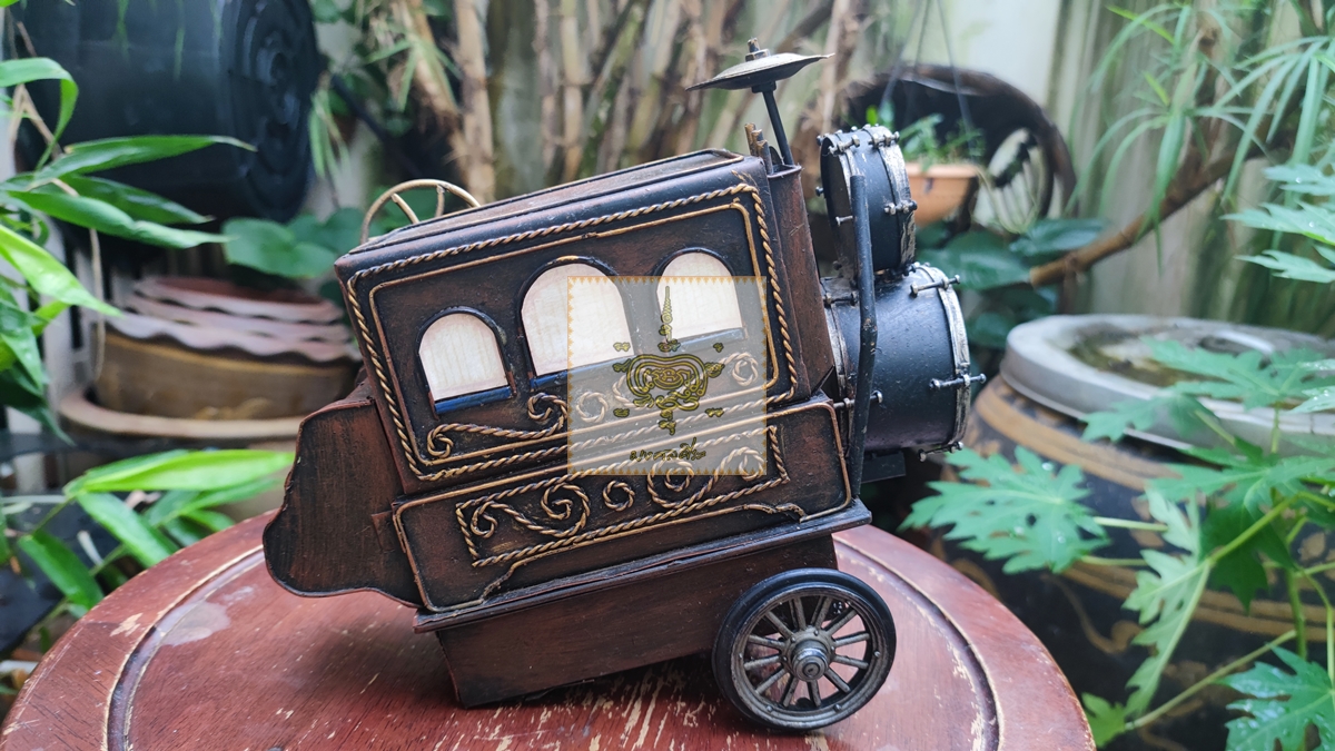 รถดนตรีเคลื่อนที่ งานสังกะสีเก่า