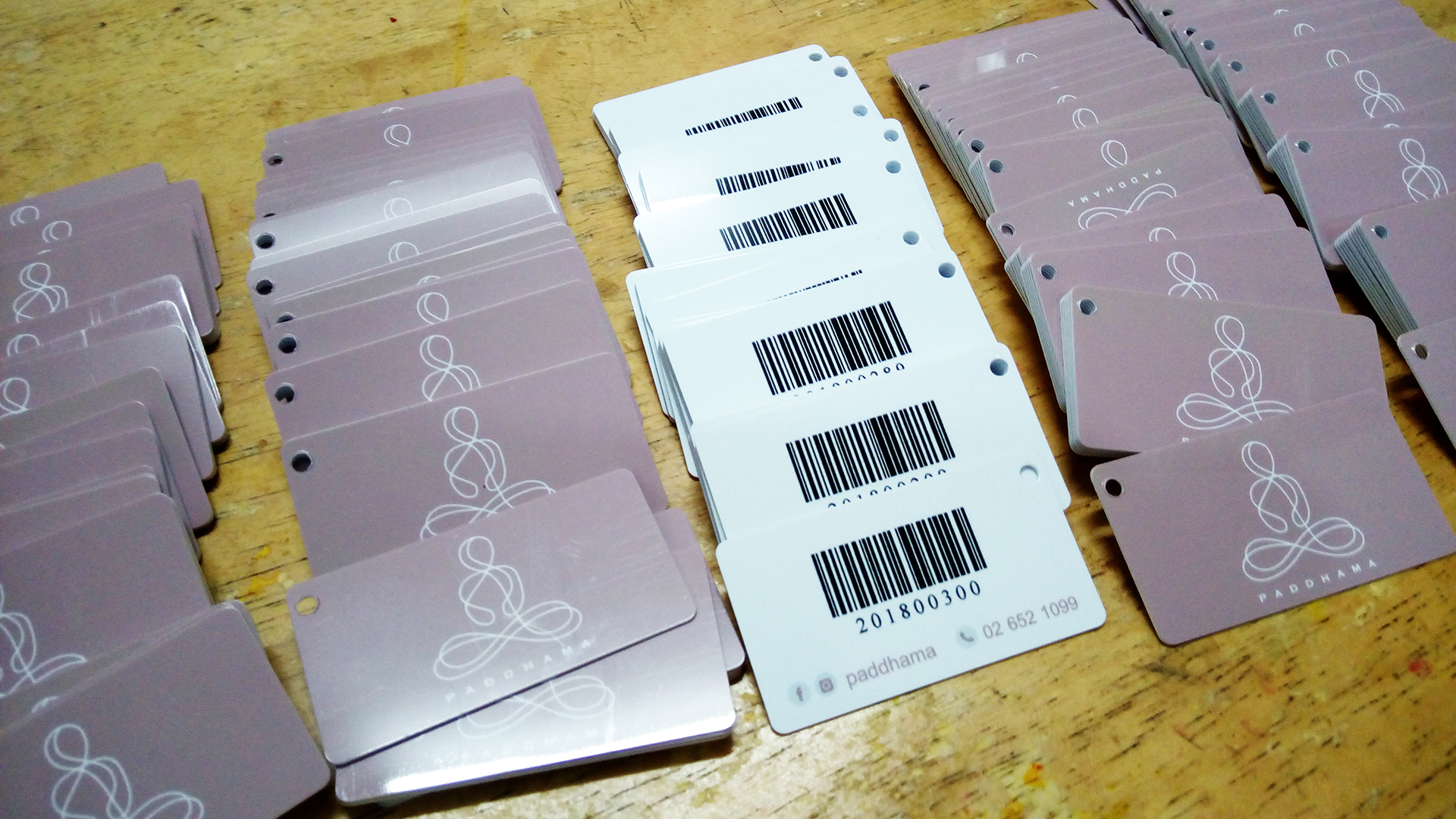 รับทำบัตรสมาชิกใบเล็ก บัตรใส่พวงกุญแจ