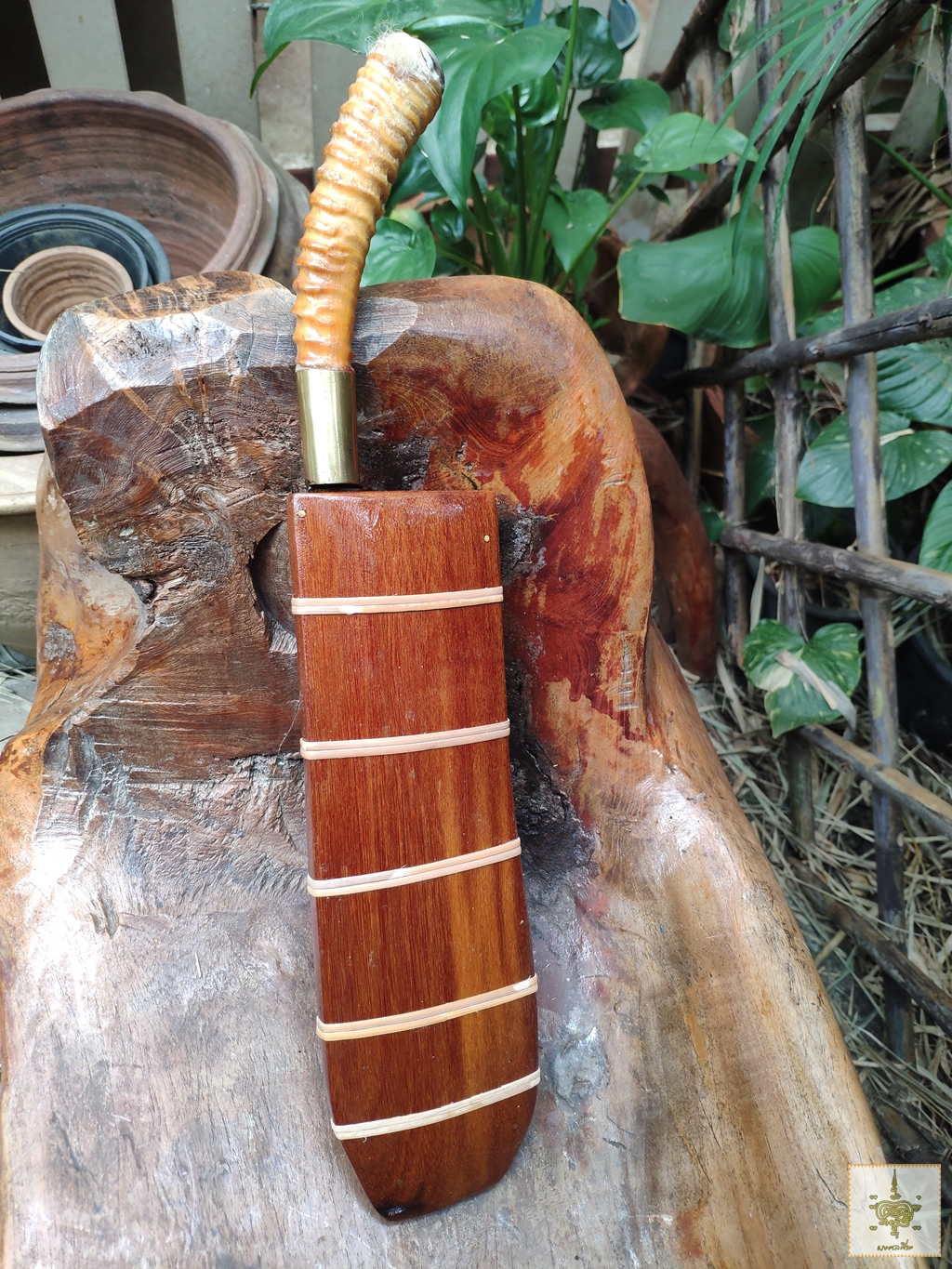 มีดเหน็บ ด้ามเขากาเซล