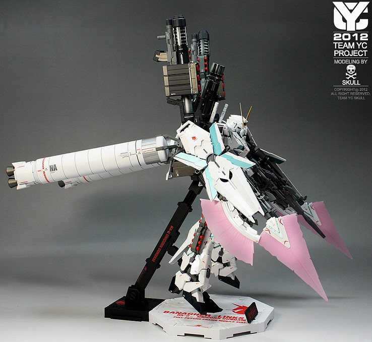 MG 1/100 Unicorn Gundam Full Armor Ver KA