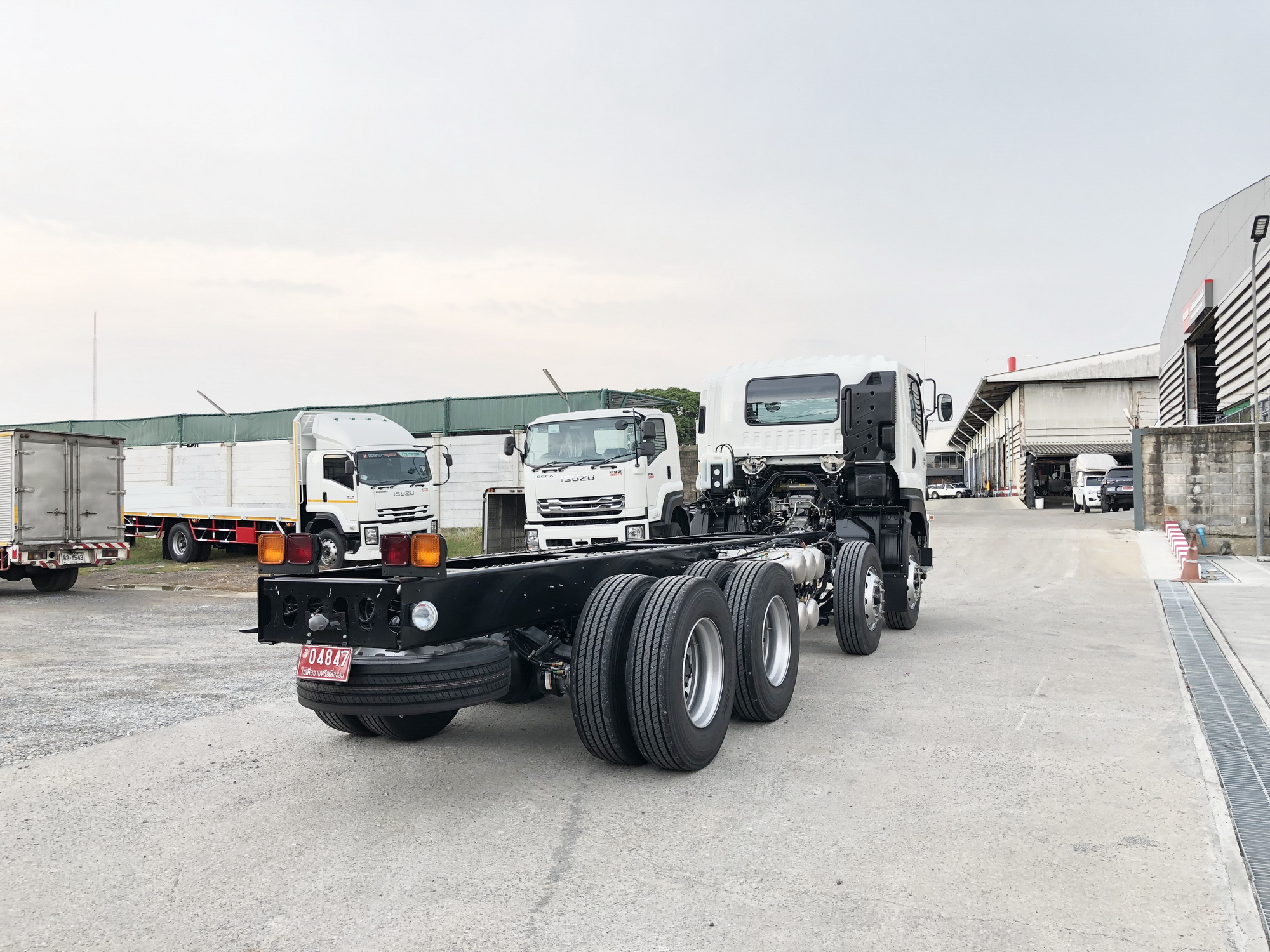 ISUZU FYH Euro 5 Max (ช่วงยาว 7.1 เมตร) หัวแชสซี (Chassis)