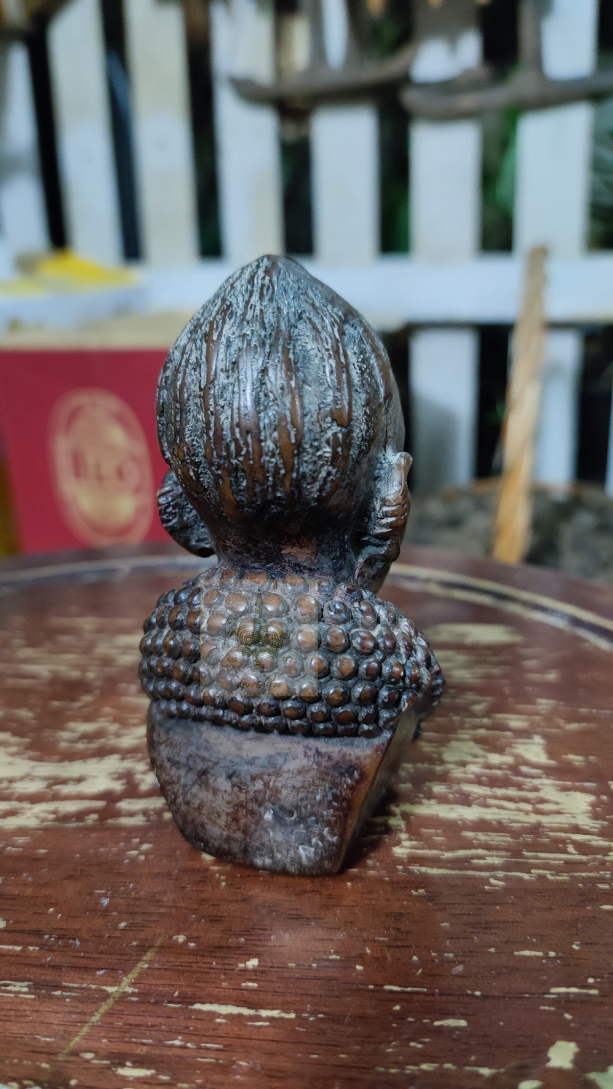 รูปปั้นคนป่า 5 คน