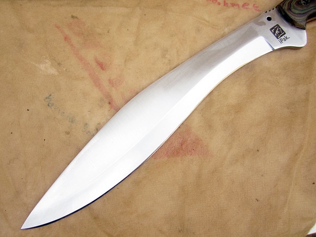 มีดเหล็ก D2 CFK USA iPak Custom Handmade D2 Tool Guerilla Warfare Ghurka Kukri Machete Knife