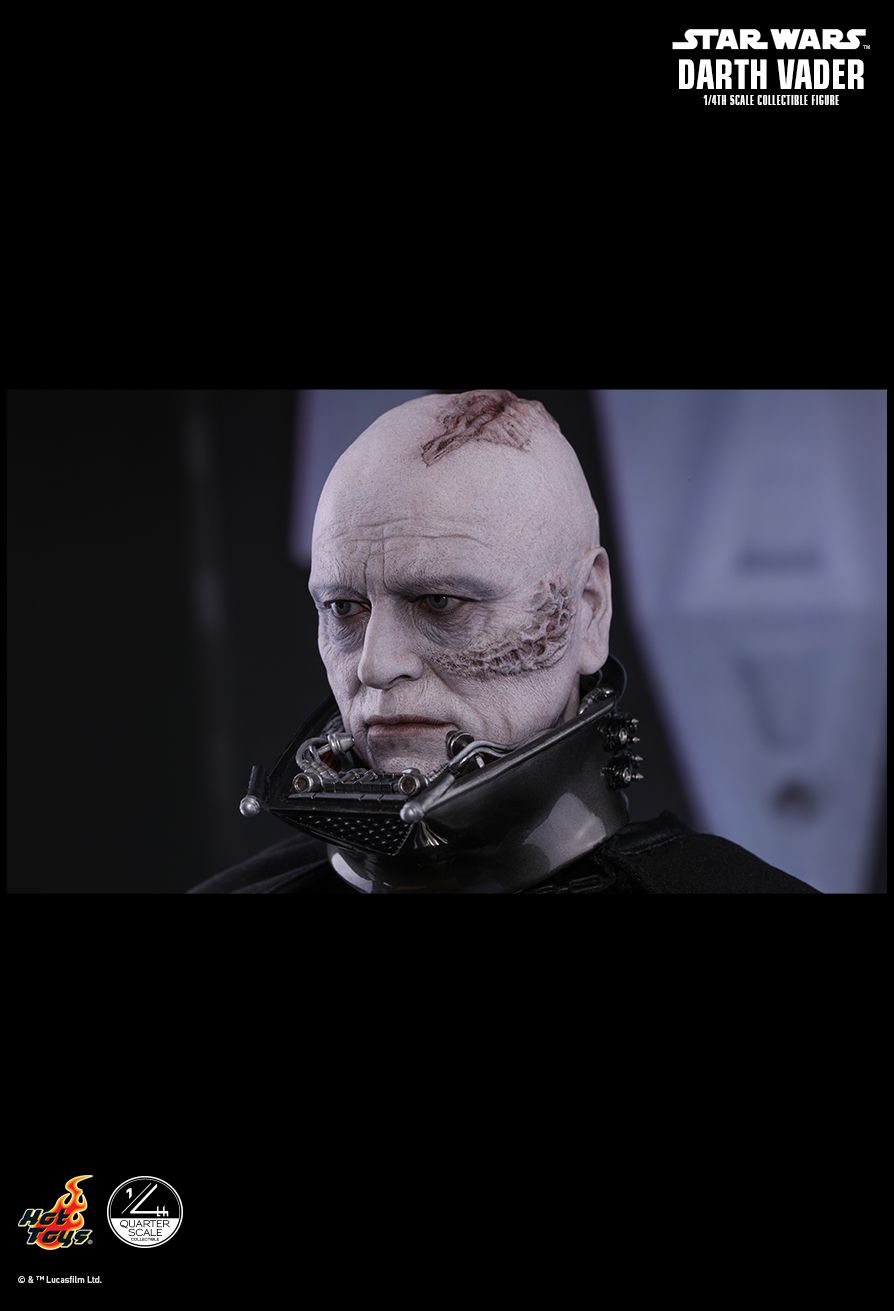 HOT TOYS 1/4 DARTH VADER ดาร์ธ เวดอร์ HOT TOYS 1/4 DARTH VADER ดาร์ธ เวดอร์
