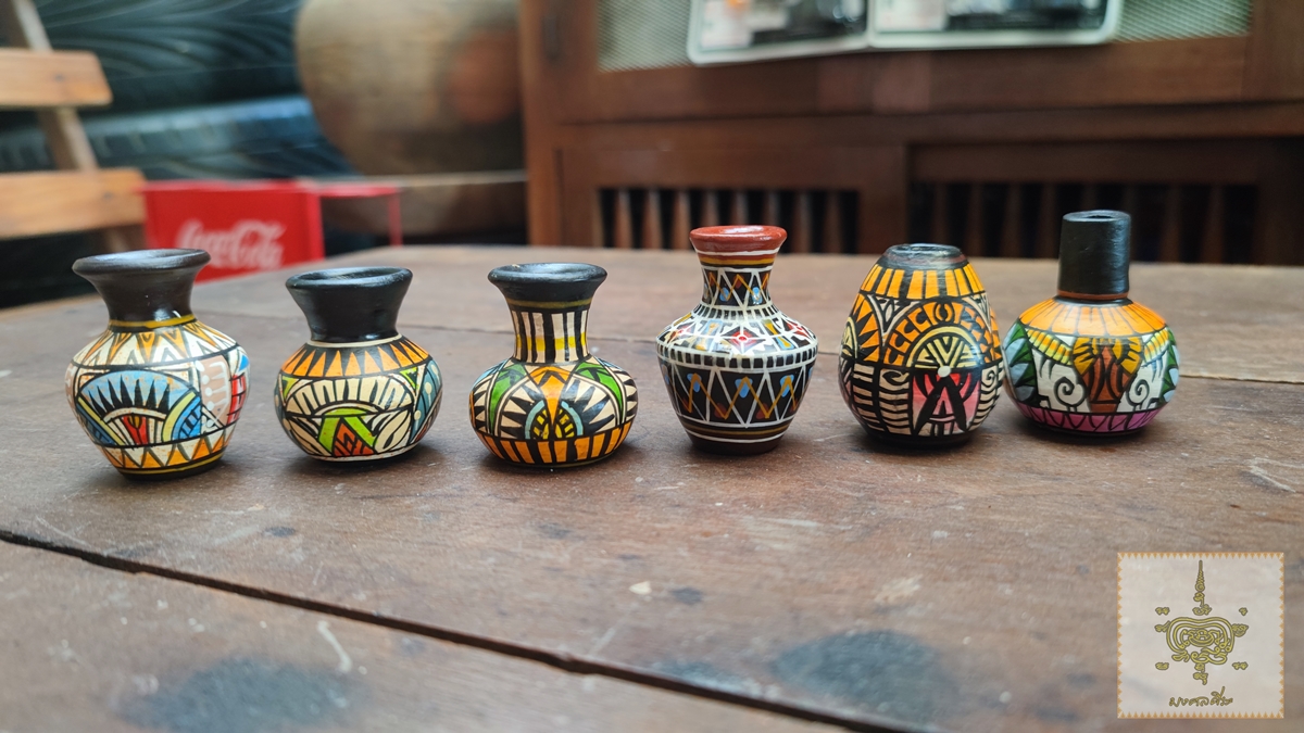 แจกันดินเผา เขียนสี ขนาดจิ๋ว