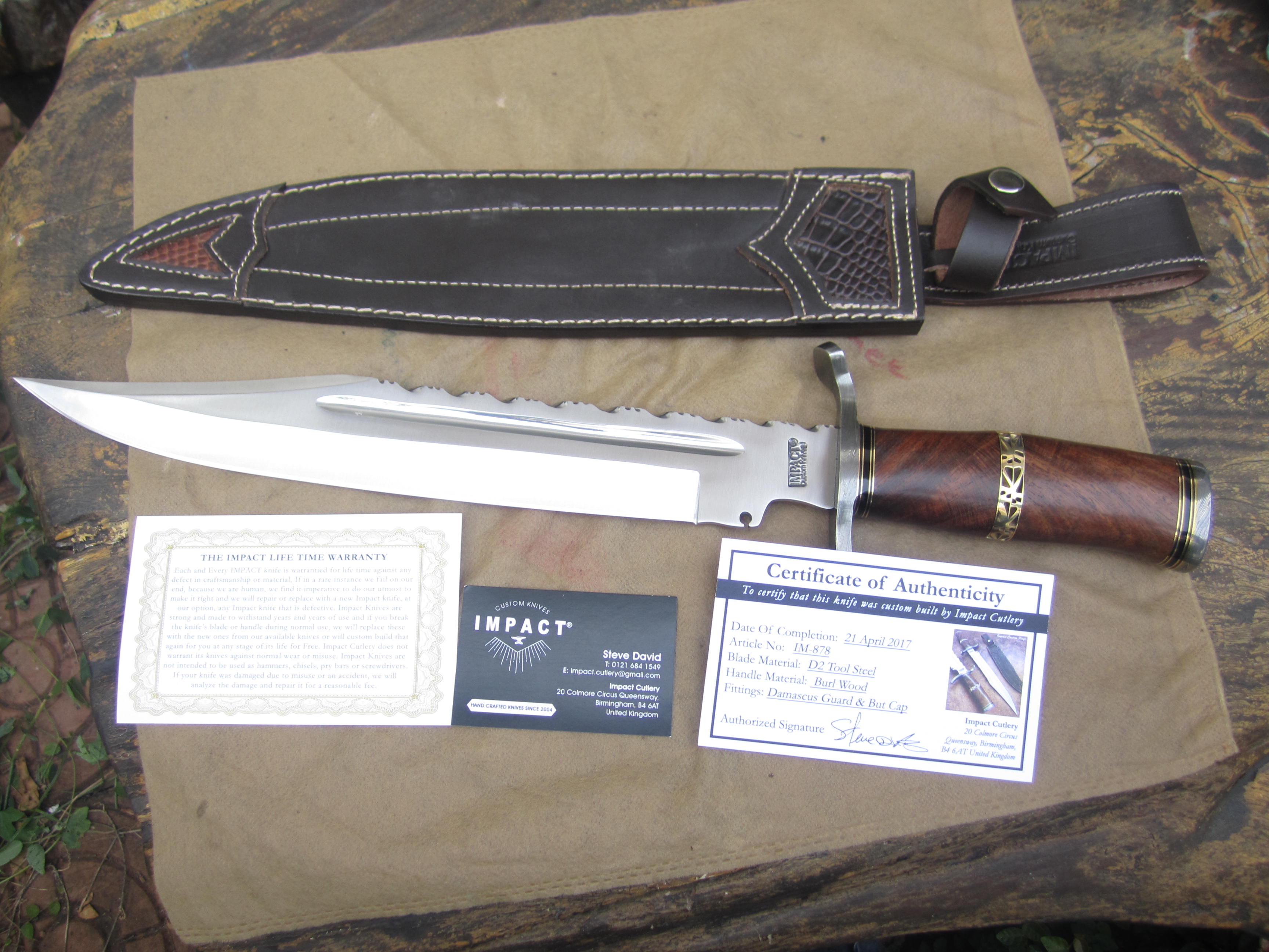มีดใบตาย UK IMPACT CUTLERY RARE CUSTOM D2 LARGE COMBAT BOWIE KNIFE BURL WOOD DAMASCUS GUARD