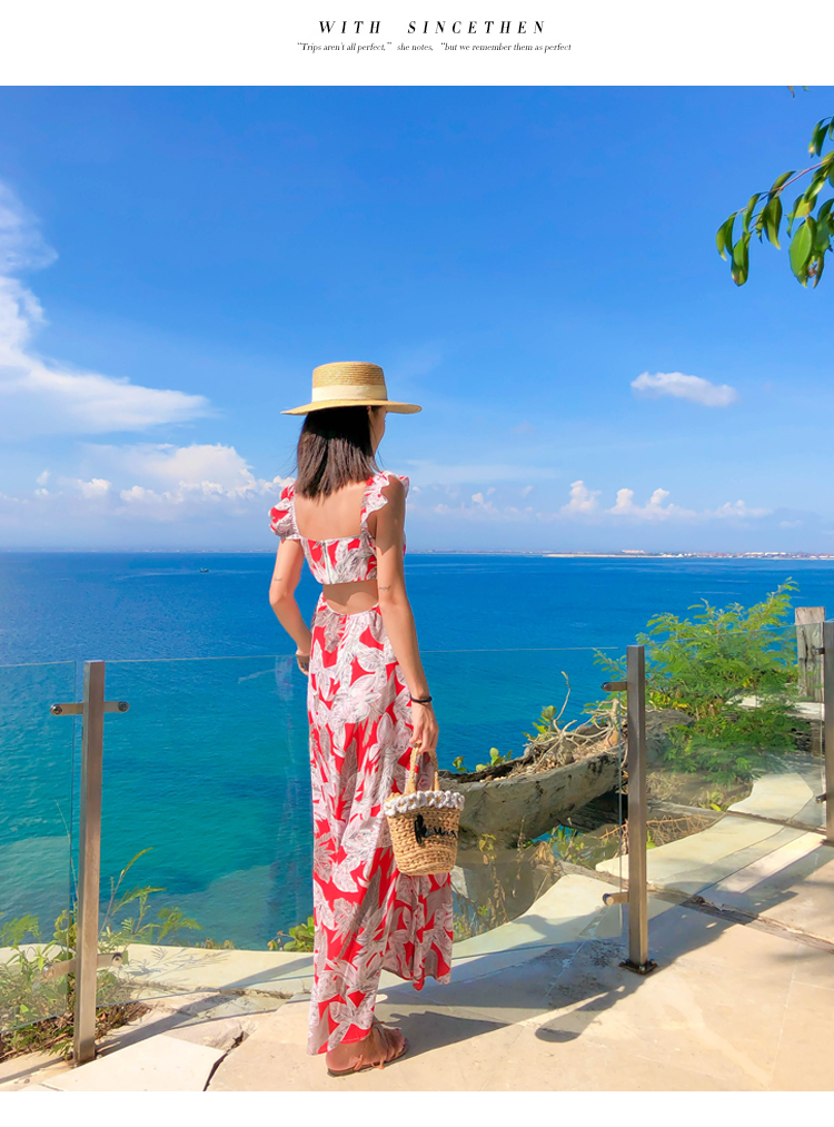 ชุดไปทะเล เดรสเที่ยวทะเล เดรสยาวสีแดงพิมพ์ลายสวยๆ เก๋ๆ