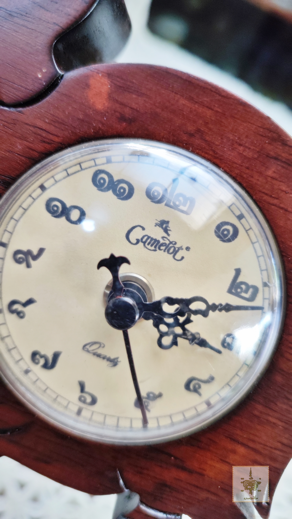 นาฬิกาไม้ช้าง camelot