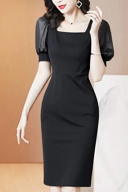 ชุดเดรสสีดำ เดรสสั้นสีดำ ทรงเอเข้ารูป แขนสั้น สวยสุภาพ เรียบหรูดูดี ดูแพง