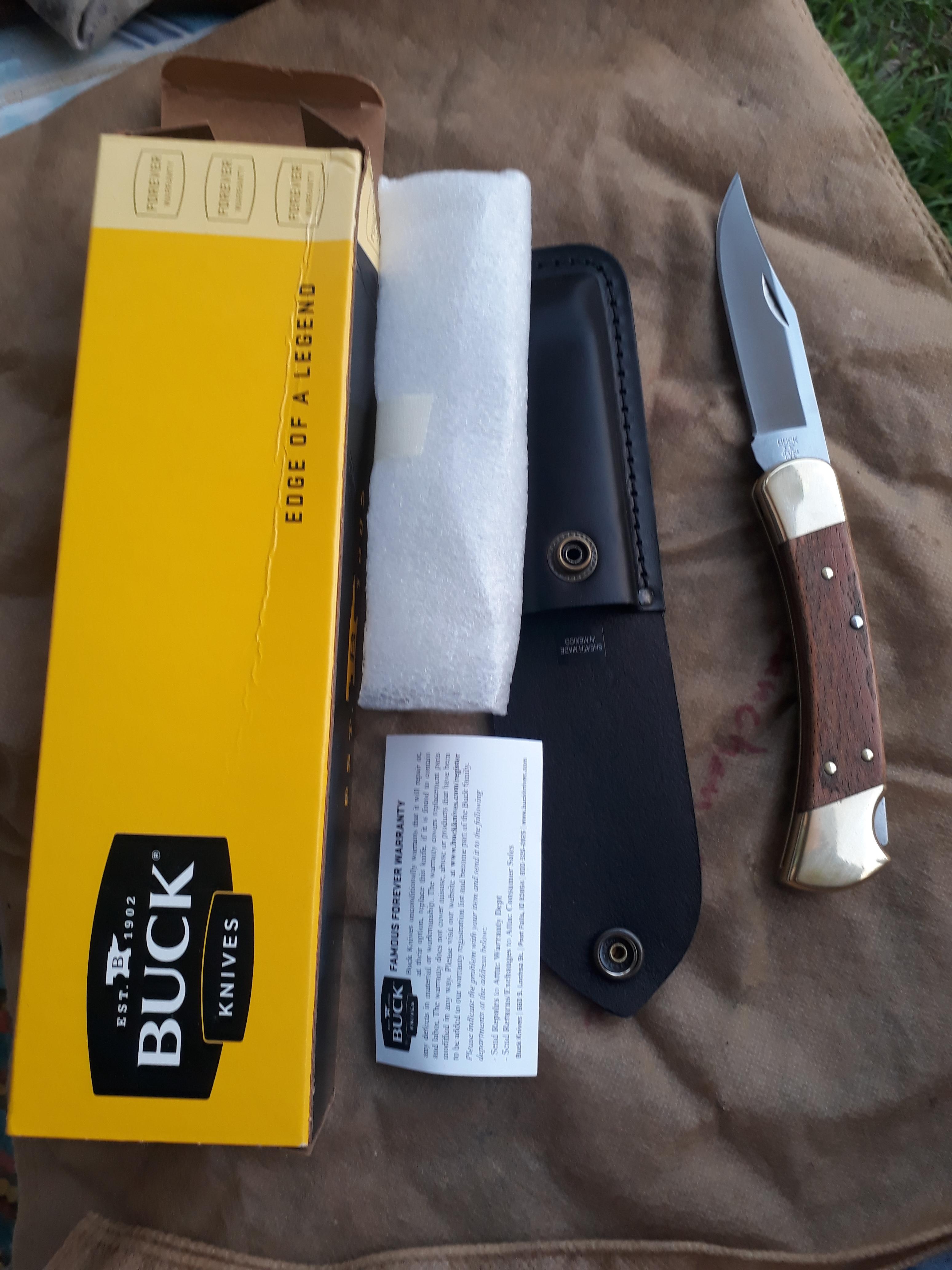 มีดBuck Knives 110 Oak 5160 Carbon Steel