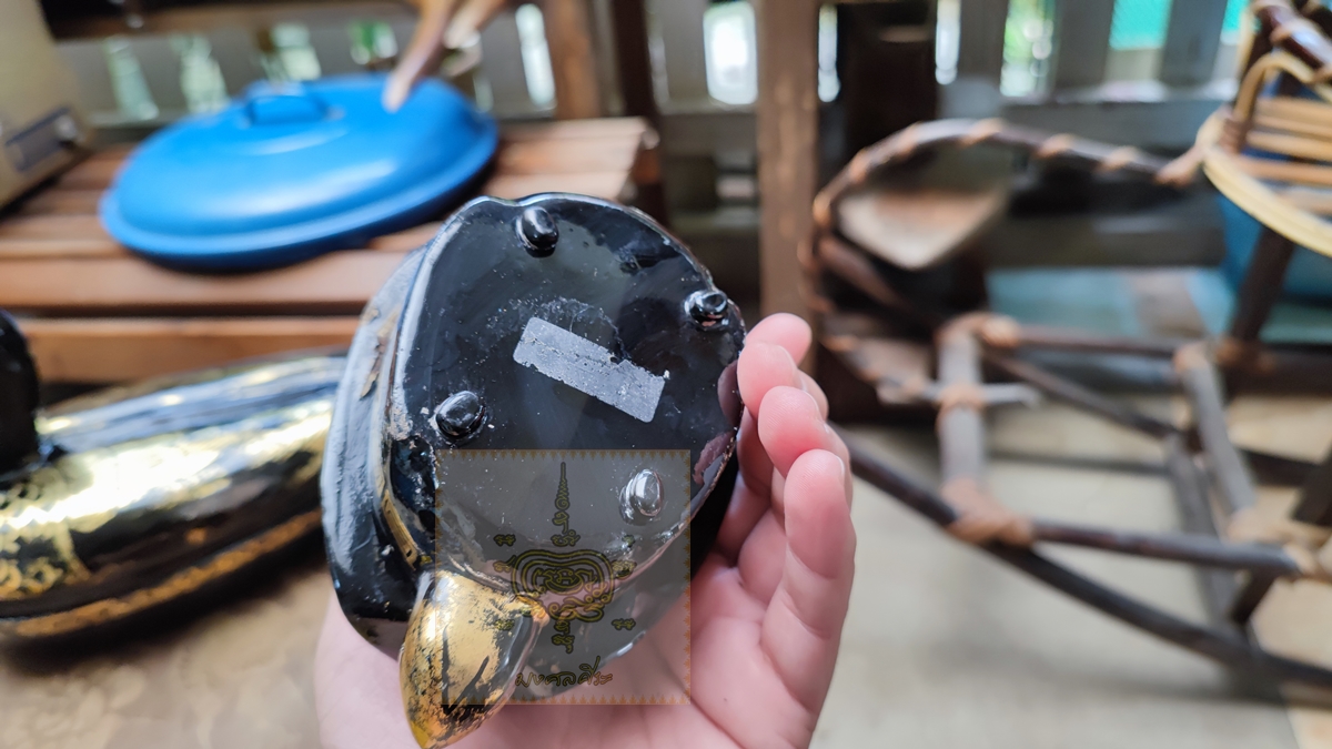 งานลงรักเขียนลายทอง เต่า+เป็ด ตัวใหญ่