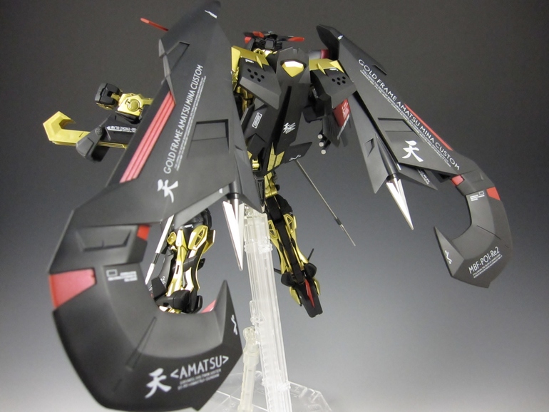 Painted Build : 1/100 GUNDAM ASTRAY GOLD FRAME AMATSU by Albertplan