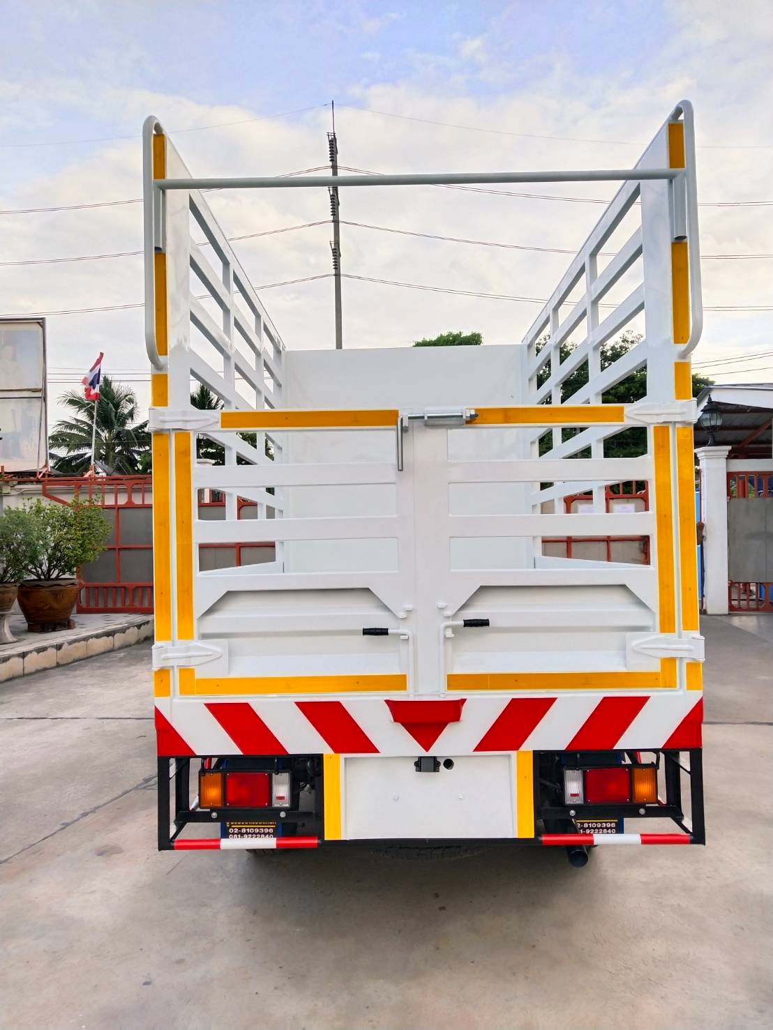 ISUZU NLR Smoother Euro 5 Max (ช่วงยาว 3 เมตร) หัวแชสซี (Chassis)