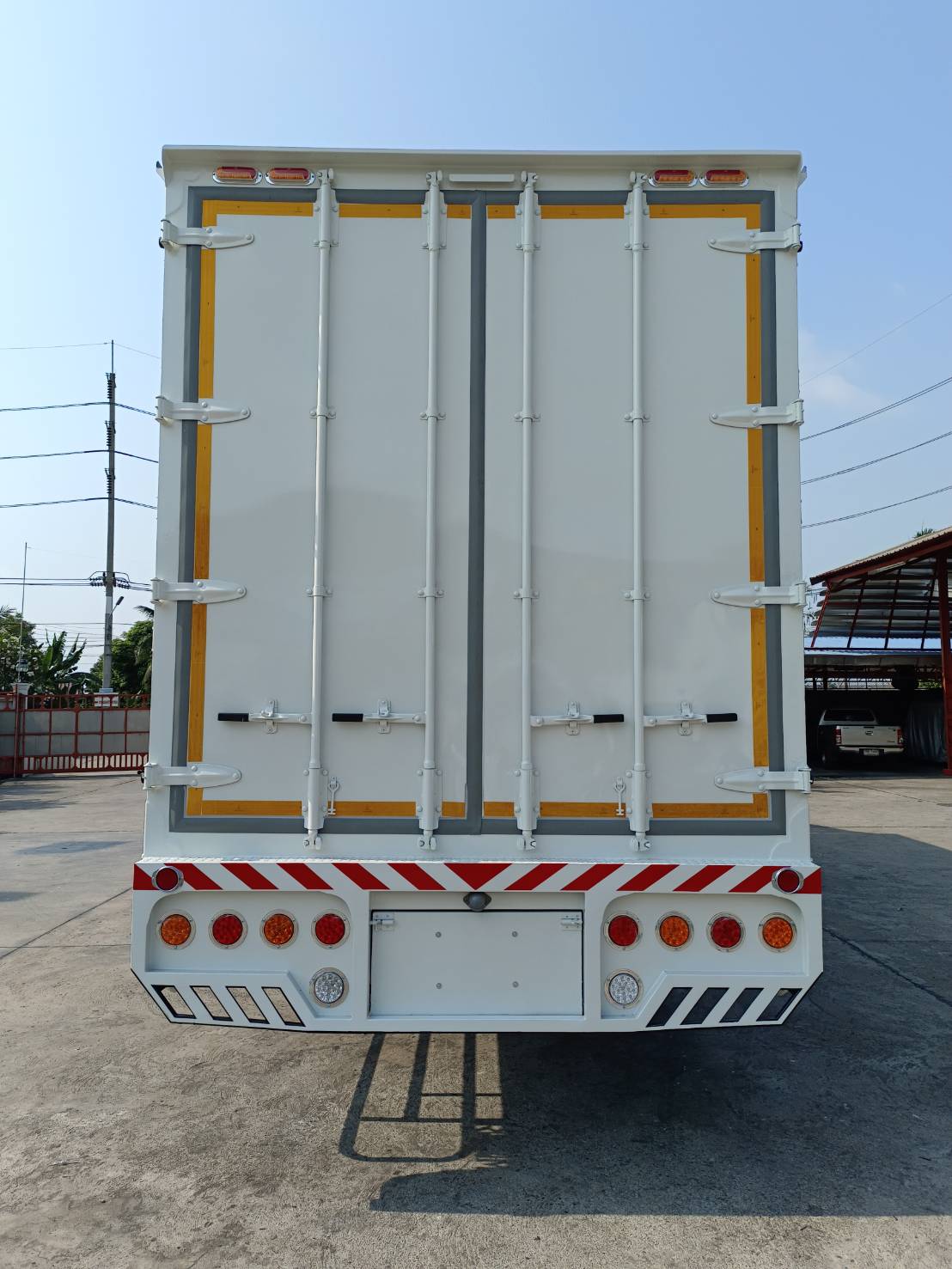 ISUZU FVM Euro 5 Max (ช่วงยาว 9.9 เมตร) หัวแชสซี (Chassis)