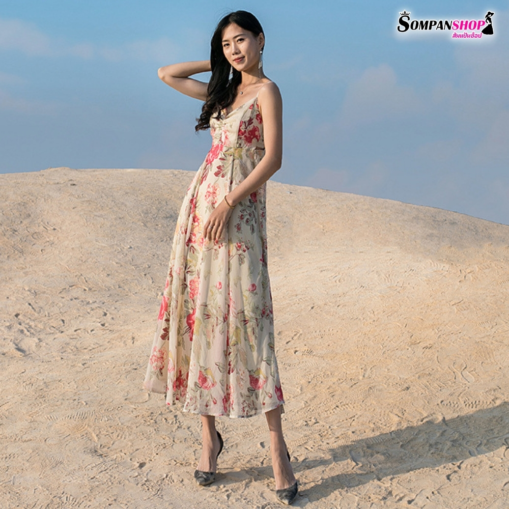 แม็กซี่เดรสยาวสีครีมเบจลายดอกไม้ โชว์หลัง สายเดี่ยว แฟชั่นชุดไปทะเล ชุดเที่ยวทะเล ชุดใส่เดินเล่นริมชายหาด ถ่ายรูปสวยๆ