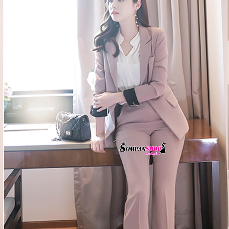 ชุดสูทผู้หญิงสีชมพู เซ็ท2ชิ้น เสื้อสูท+กางเกงขายาวทรงกระบอกเล็ก