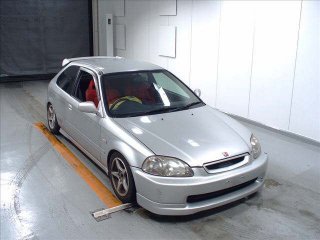 Honda Civic 3 ประตู EK9 ปี 1998 ไมล์ 132,000 km