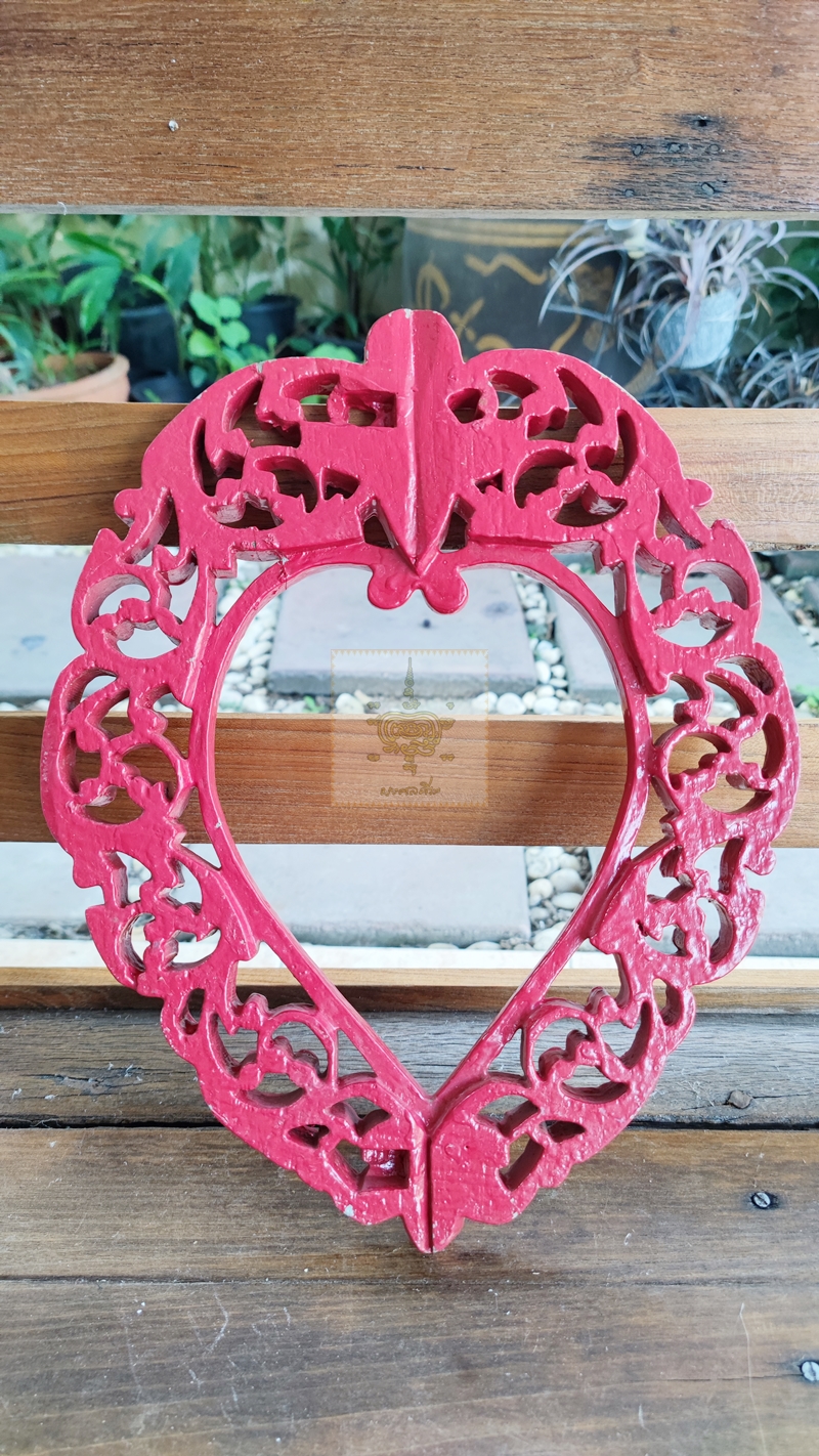 กรอบกระจกเก่า รูปหัวใจ