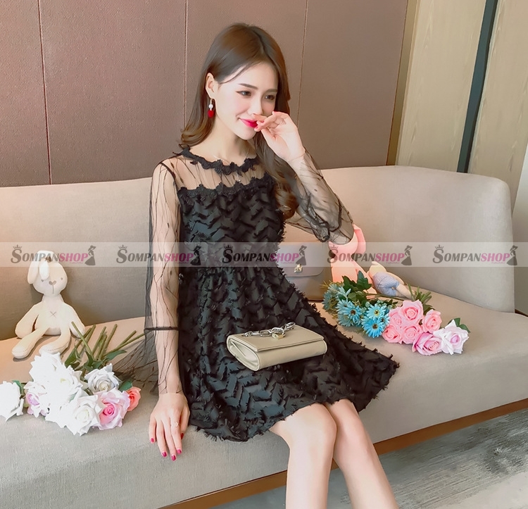 ชุดเดรสสั้นสีดำ แต่งขนฟรุ่งฟริ้งน่ารักๆ แขนยาวซีทรู สไตล์สวยๆ น่ารักๆ