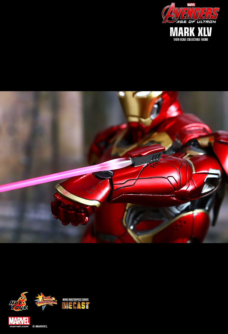 HOT TOYS 1/6 IRON MAN MARK XLV (DIECAST) ไอรอนแมน Mark 45