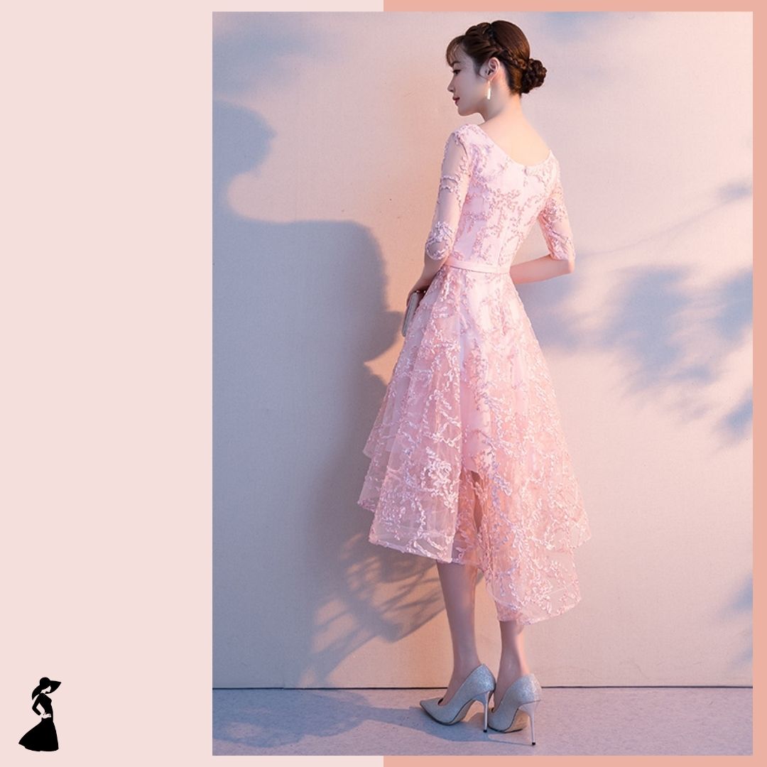 ชุดราตรี ชุดออกงาน ชุดไปงานแต่งงาน สีชมพูโอรส คอกลม แขนสั้น กระโปรงหน้าสั้นหน้า