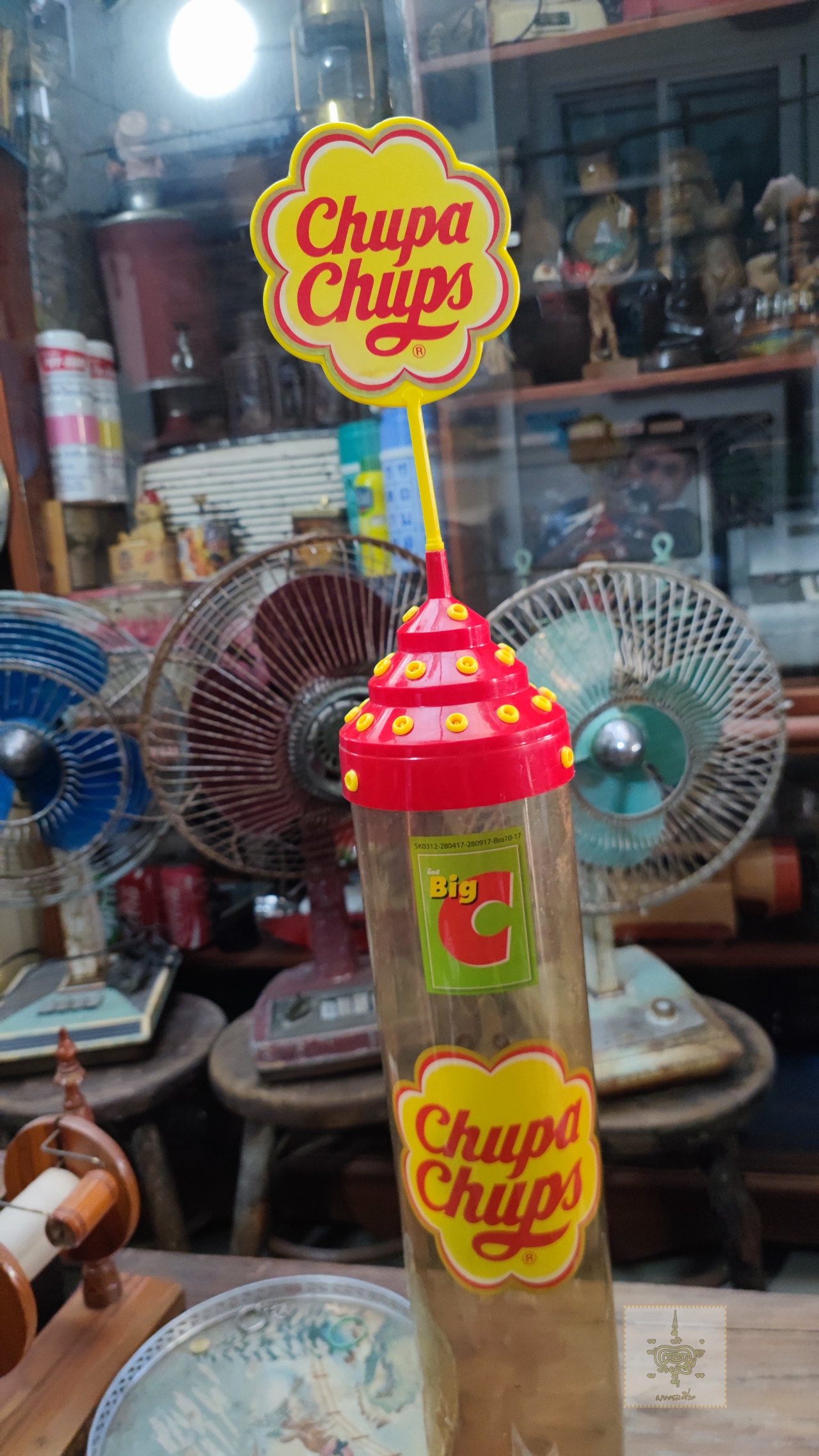 หลอดขายอมยิ้ม Chupa Chups งาน 10 ปีย้อนหลัง