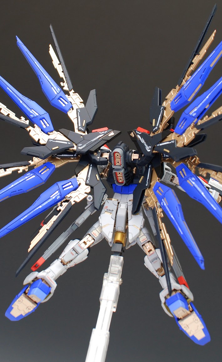 Painted Build : RG STRIKE FREEDOM GUNDAM by Ghost