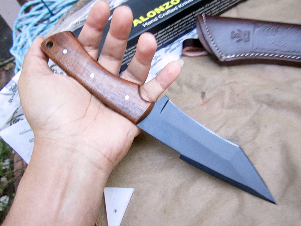 มีดHAND MADE BY ALONZO KNIVES USA CUSTOM TACTICAL TANTO 1095 KNIFE ROSE WOOD