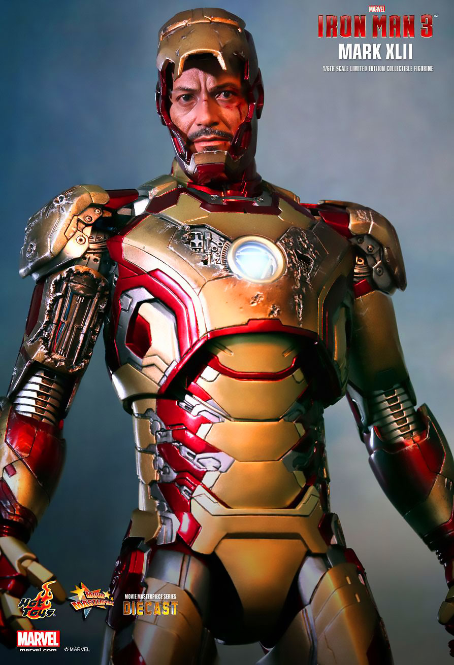 HOT TOYS 1/6 IRON MAN MARK XLII (DIECAST) ไอรอนแมน Mark 42