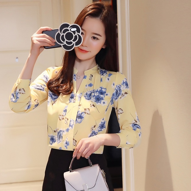 เสื้อเชิ้ตผู้หญิงสีเหลืองลายดอกไม้ คอจีน กระดุมหน้า แขนยาว ผ้าชีฟอง