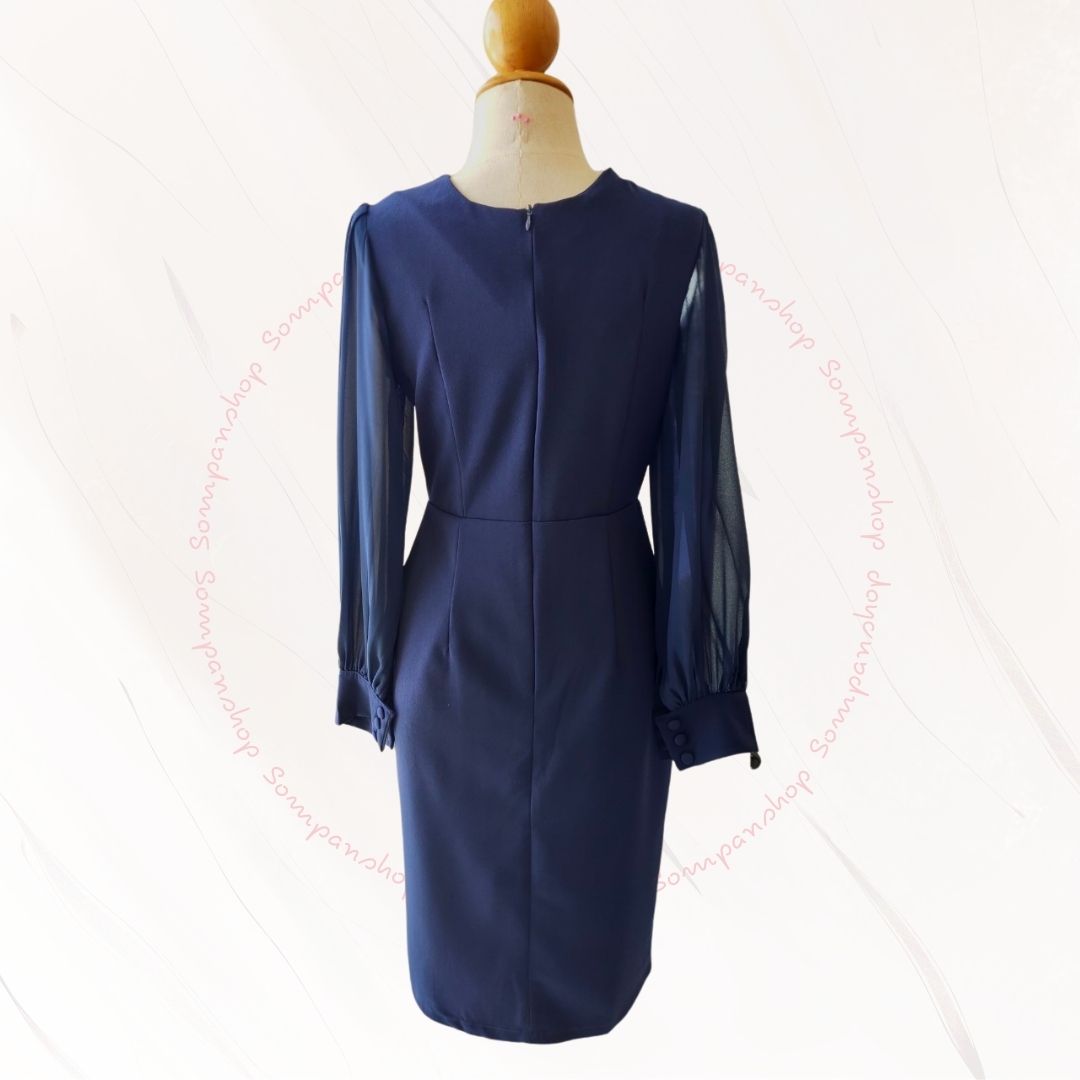 ชุดเดรสสั้นสีน้ำเงินกรมท่า แขนยาว ทรงเข้ารูป แนวเรียบร้อย สวย ดูดี ใส่ทำงาน ใส่ออกงาน ไปงานแต่ง
