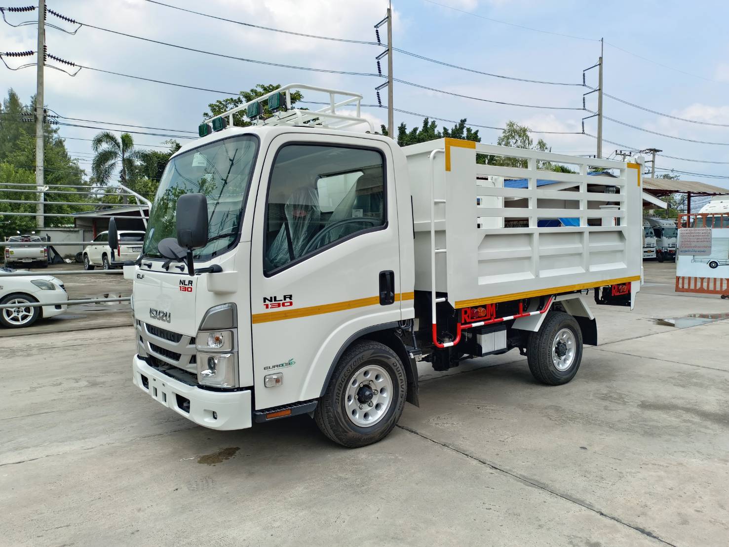 ISUZU NLR Euro 5 Max (ช่วงยาว 3 เมตร) หัวแชสซี (Chassis)