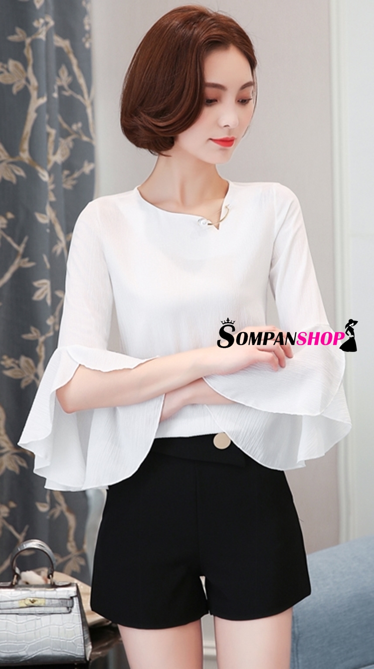 เสื้อเชิ้ตผู้หญิงสีขาว แขนยาวแต่งระบาย ผ้าชีฟอง