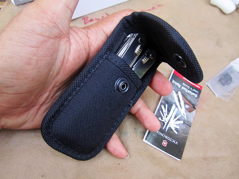 คีมVictorinox Swiss Army Knife Swisstool Spirit, With Leather Pouch 56800