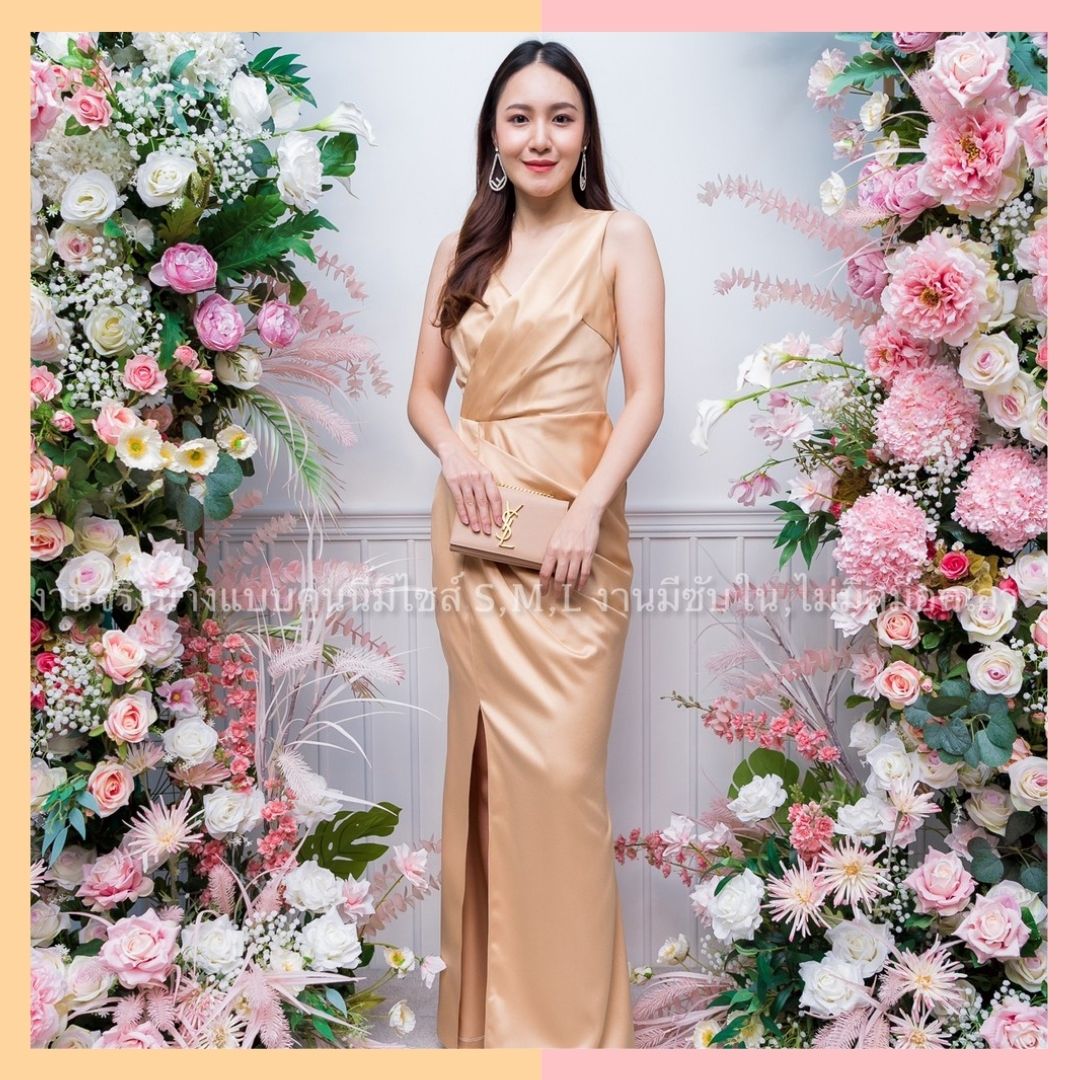 ชุดไปงานแต่งงานสีทอง สายเดี่ยว เอวจีบข้าง แนวเรียบหรู สวยดูดี ใส่ไปงานแต่งงาน ชุดออกงาน ชุดราตรี