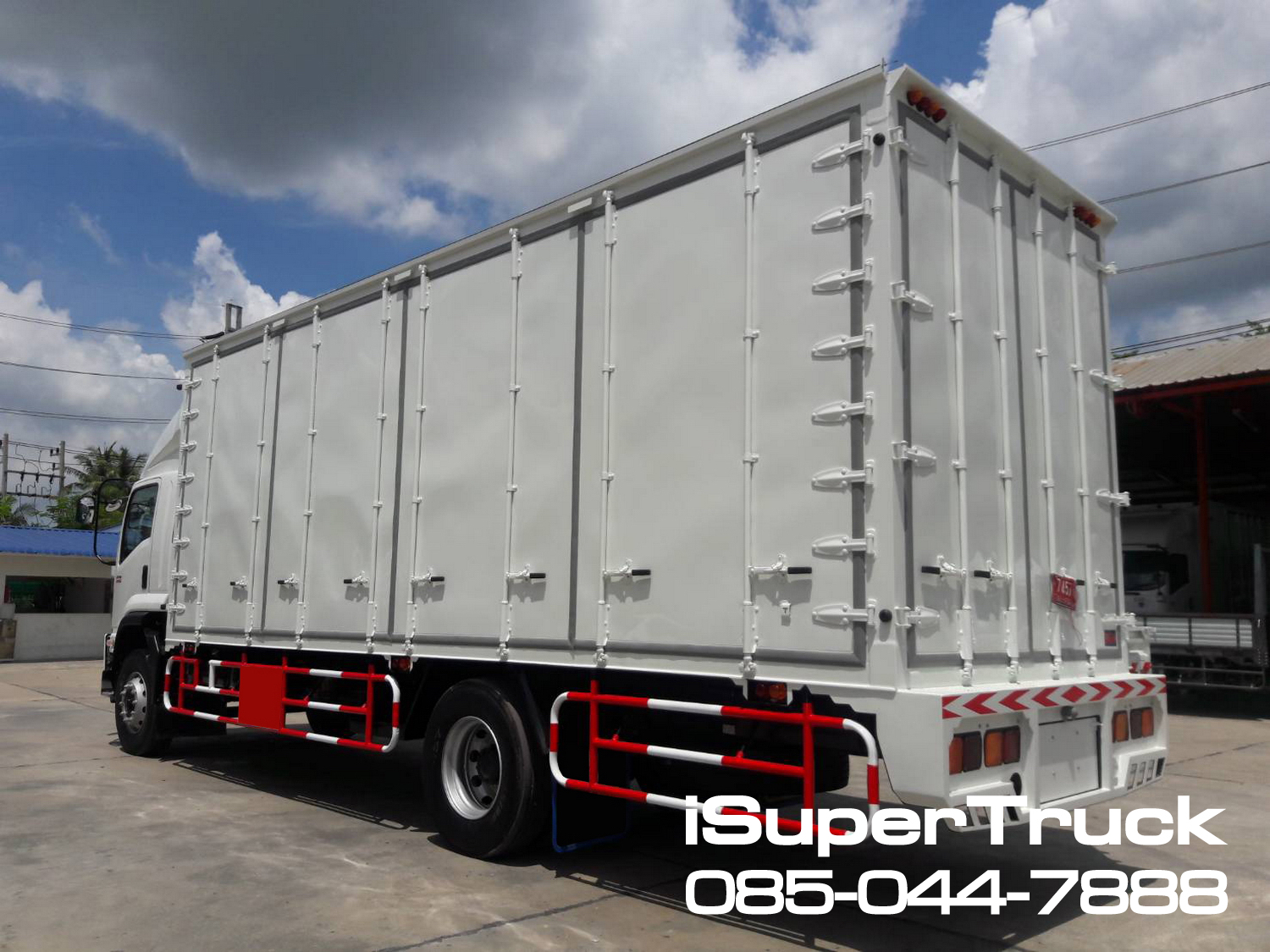 ISUZU FTR Smoother Euro 5 Max (ช่วงยาว 7.6 เมตร) หัวแชสซี (Chassis)
