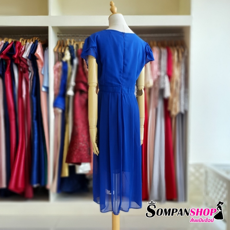 ชุดเดรสยาวสีน้ำเงิน