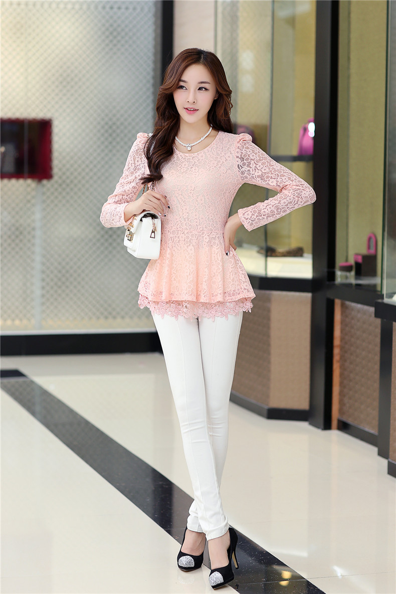 เสื้อลูกไม้สีโอรสทรง peplum