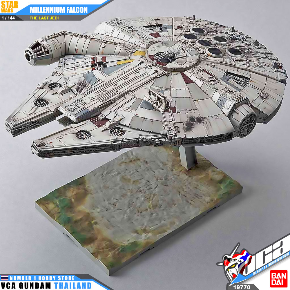 Bandai 1/144 MILLENNIUM FALCON STAR WARS THE LAST JEDI