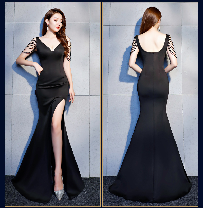 ชุดราตรี ชุดออกงานสีดำ ไหล่แต่งลูกปัด ทรงเข้ารูปกระโปรงยาวหางปลา