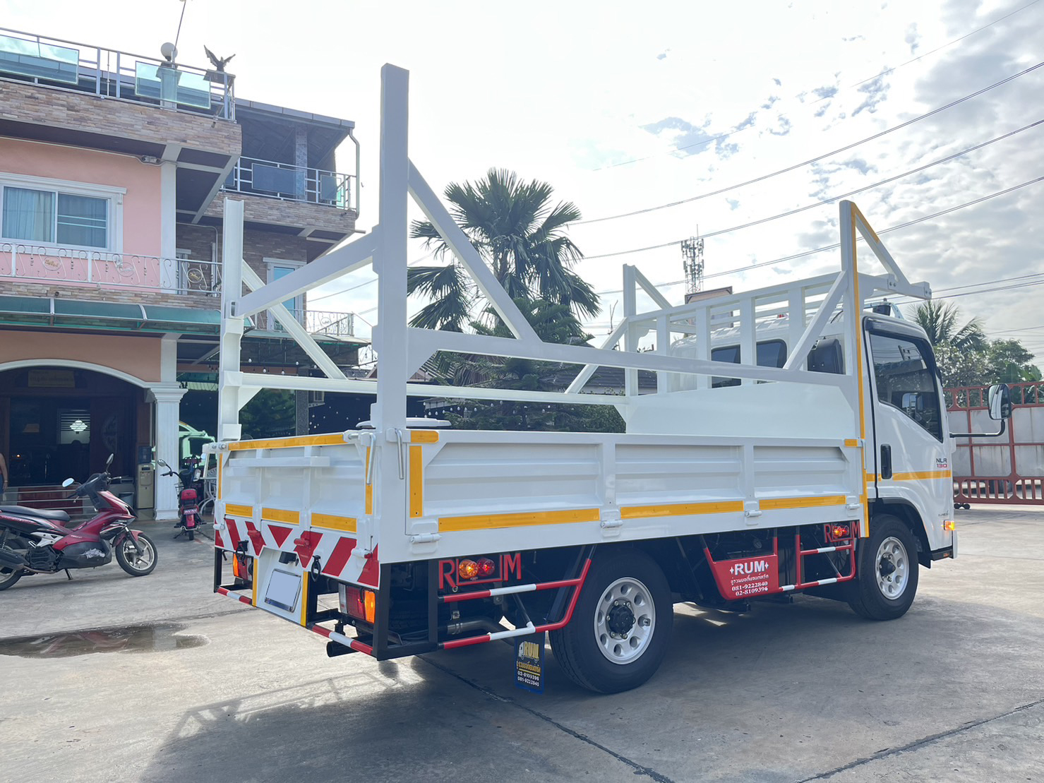 ISUZU NLR Euro 5 Max (ช่วงยาว 3 เมตร) หัวแชสซี (Chassis)