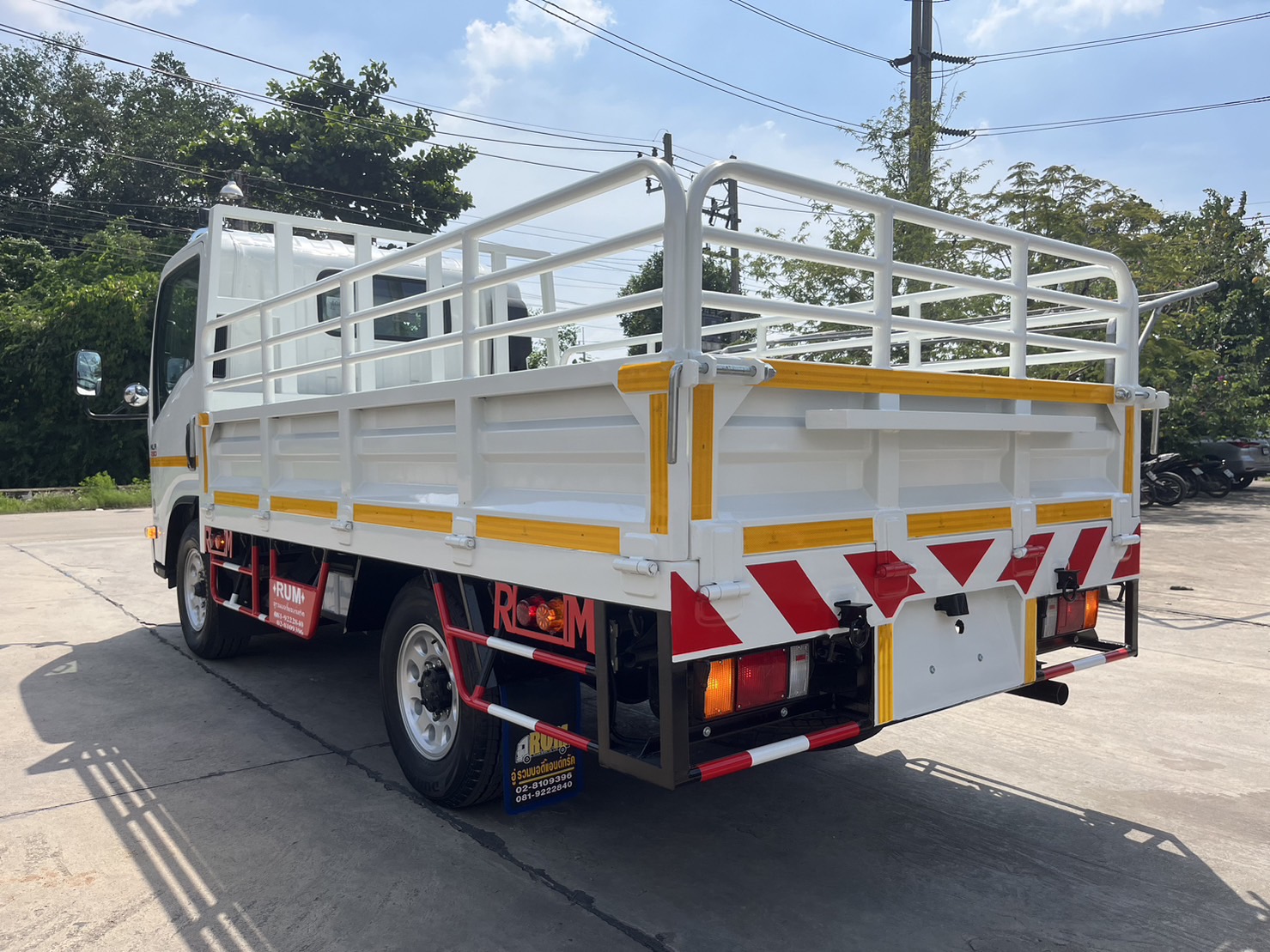 ISUZU NLR Euro 5 Max (ช่วงยาว 3 เมตร) หัวแชสซี (Chassis)