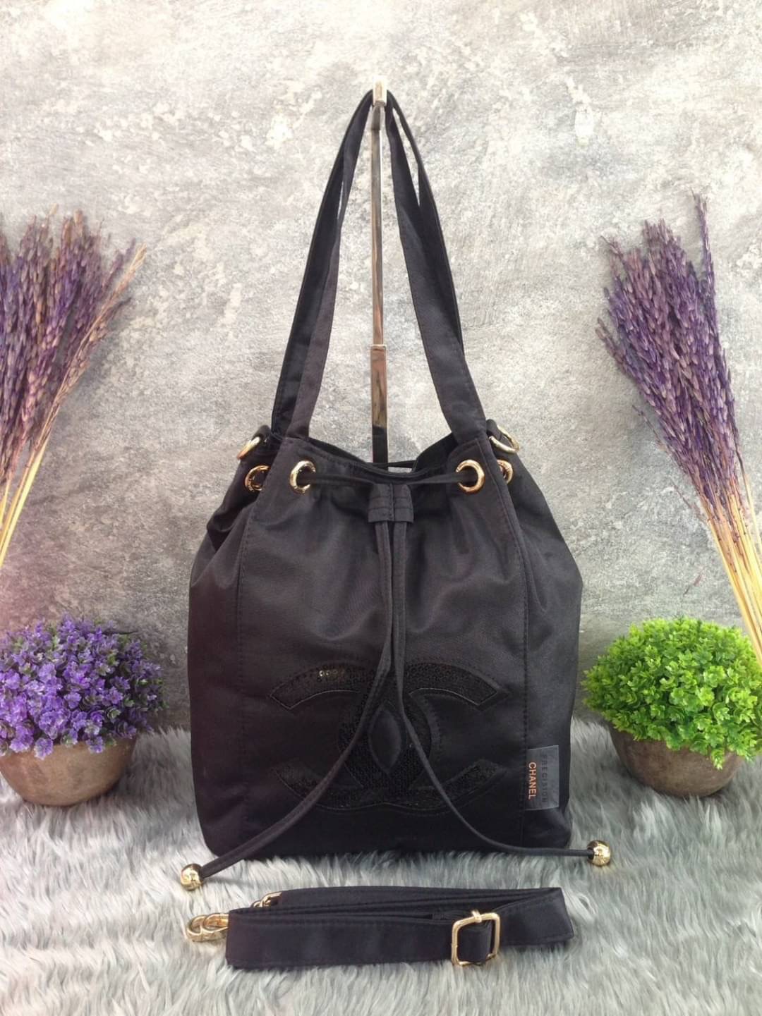 DRAWSTRING BAG (อะไหล่เงิน) พรีเมี่ยมกิ๊ฟแท้