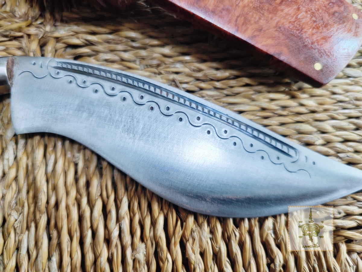 มีดเหน็บ ด้ามเขากวาง ฝักไม้ปุ่ม