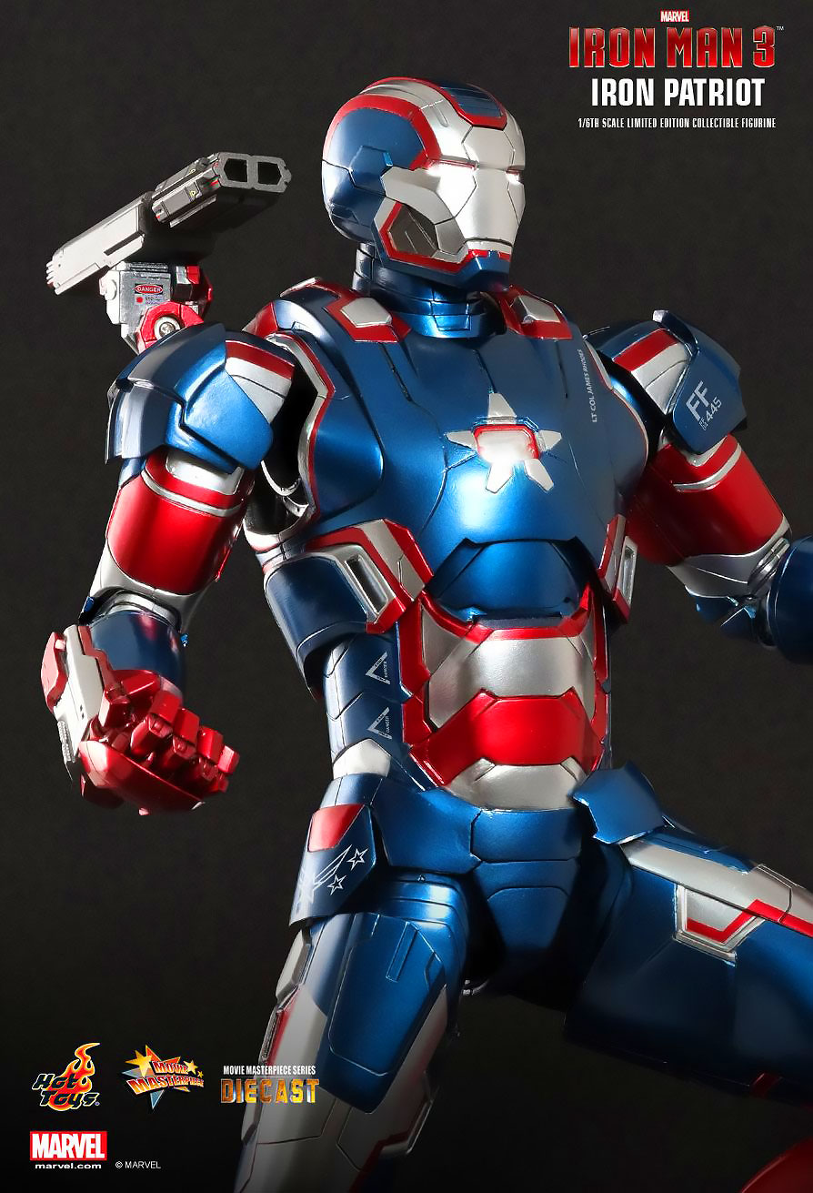 HOT TOYS 1/6 IRON PATRIOT (DIECAST) ไอรอน แพทริออท