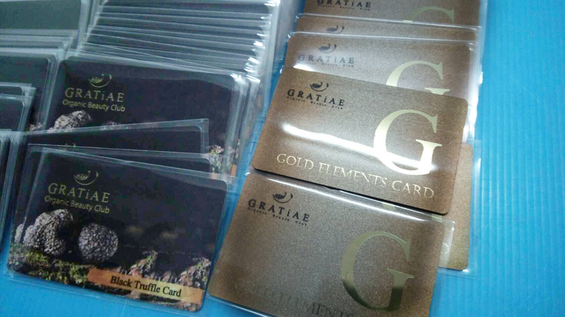 ตัวอย่างการ์ดการพิมพ์ ปั๊มทอง บัตรพิมพ์ฟอบล์