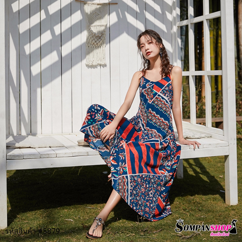 ชุดเดรสยาวลายโบฮีเมียนสีน้ำเงินกรมท่า แฟชั่นชุดไปเที่ยวทะเลสวยๆ ชุดใส่เดินเล่นริมทะเล ใส่ถ่ายรูป