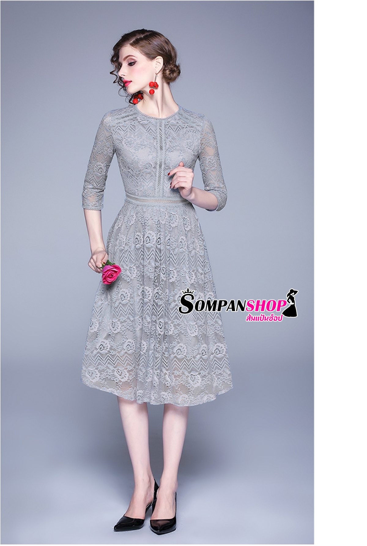 ชุดเดรสสั้นสีเทา ผ้าลูกไม้