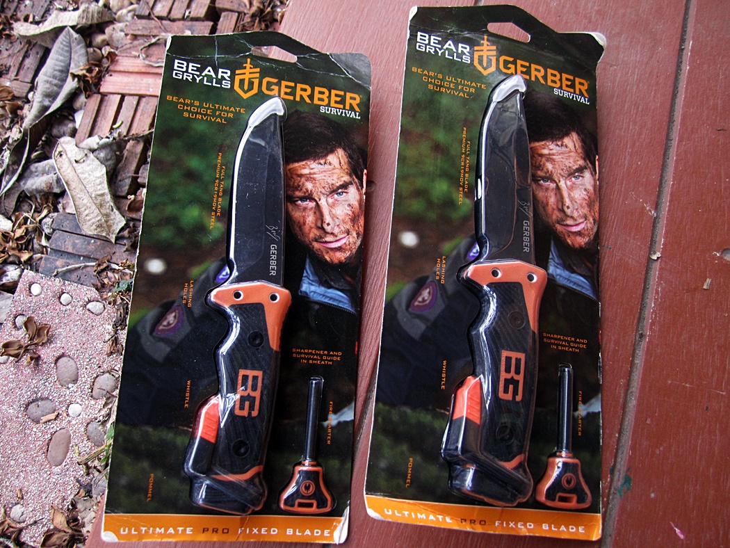 มีดเดินป่า/ยังชีพ Gerber Bear Grylls Ultimate Pro ของแท้